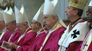 Thế giới nhìn từ Vatican 31/10 - 05/11/2014: Lễ Các Thánh Nam Nữ tại Vatican