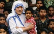 Mẹ Têrêsa Calcutta: Nhân danh người nghèo của Chúa | Mother Teresa: In the Name of God's Poor | 1997